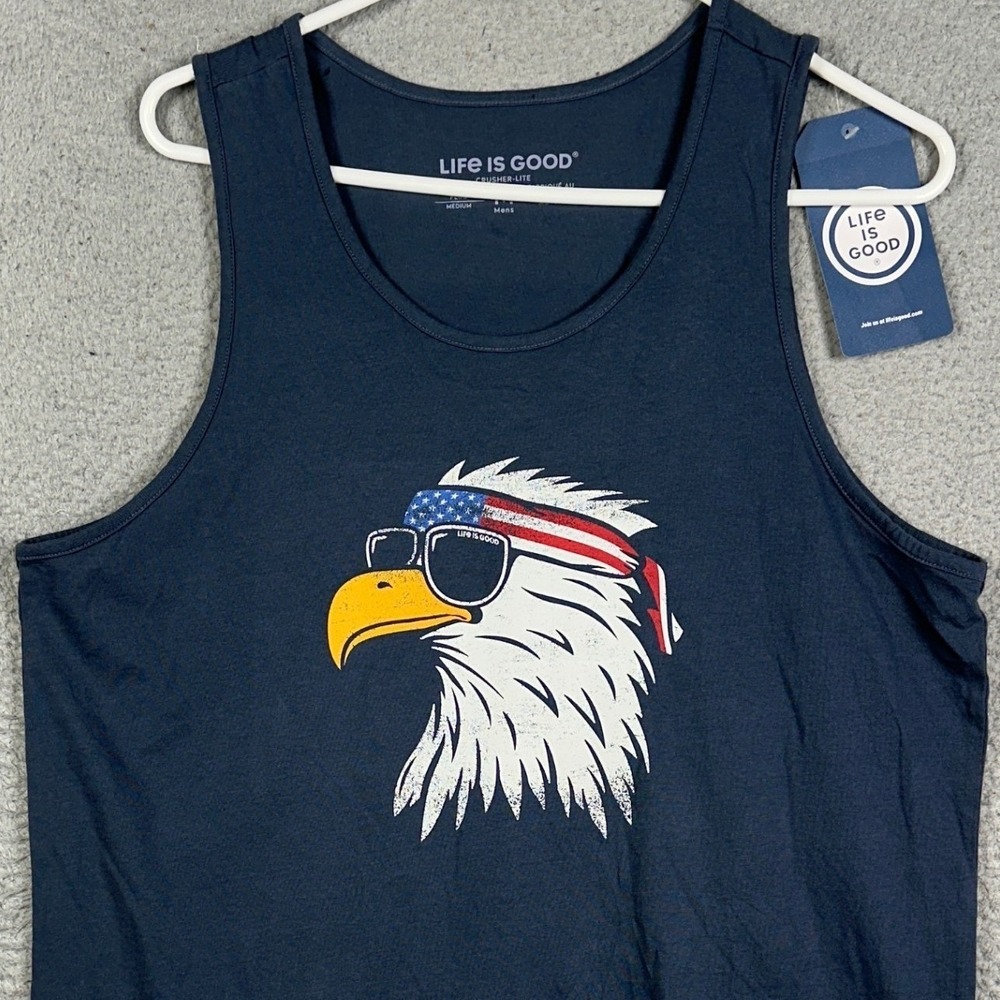 NEW Life Is Good Shirt Mens Medium Navy Crusher-Lite Patriotic Eagle Tank‎ Top